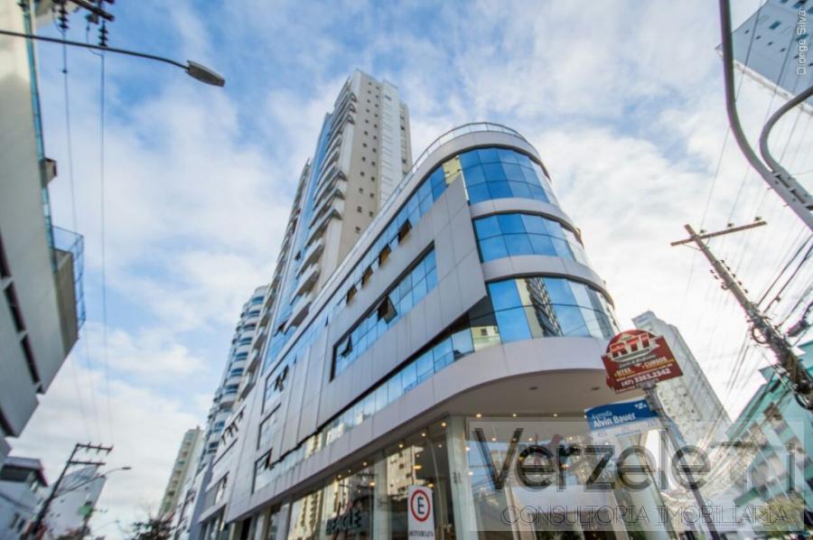 Apartamento, 3 quartos, 130 m² - Foto 1