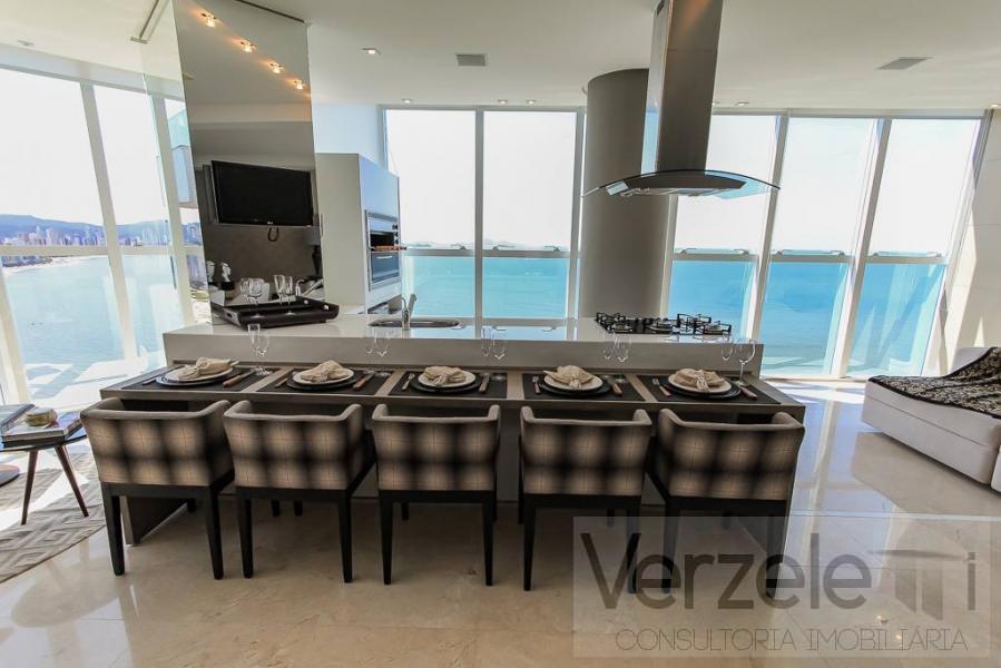 Apartamento, 4 quartos, 330 m² - Foto 1