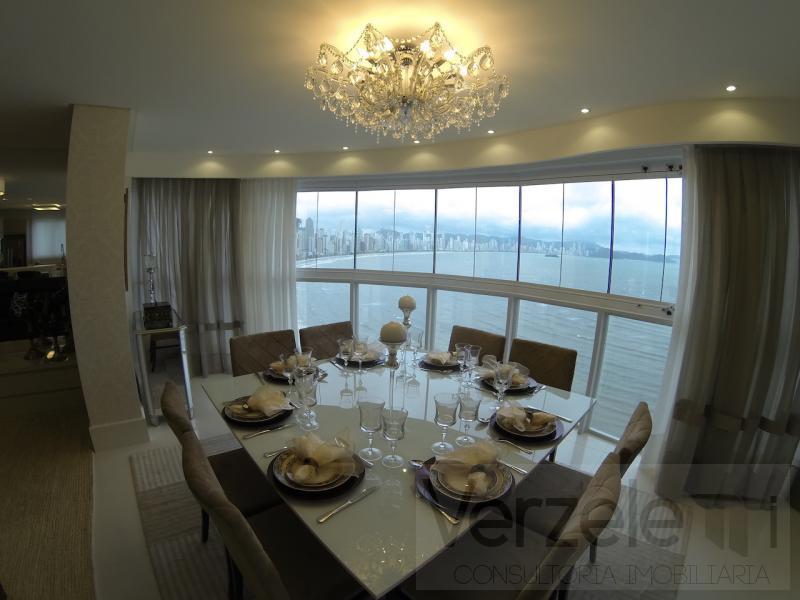 Apartamento, 4 quartos, 238 m² - Foto 1