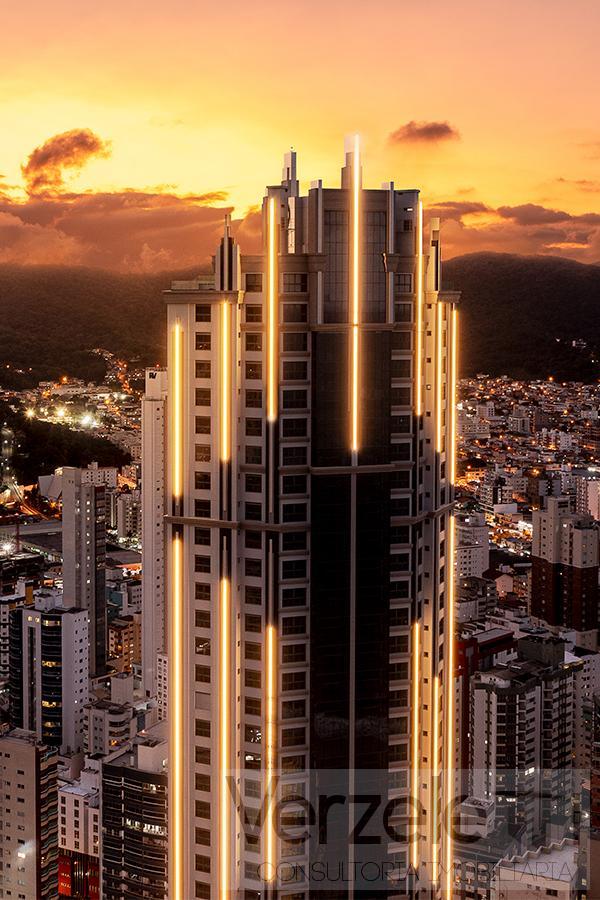 Apartamento, 4 quartos, 182 m² - Foto 1