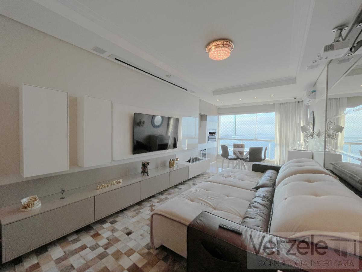 Apartamento, 3 quartos, 144 m² - Foto 2