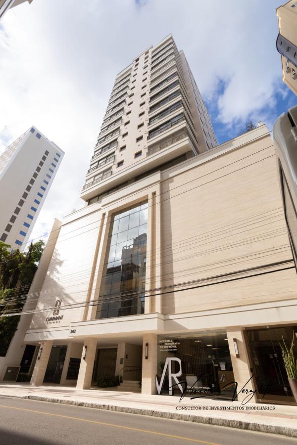 Apartamento, 3 quartos, 131 m² - Foto 1