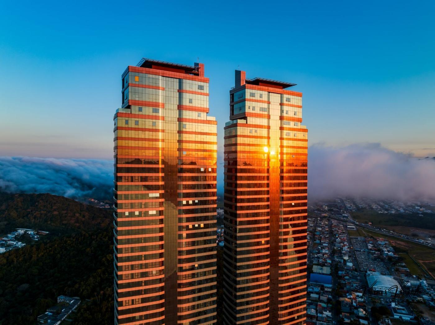 Apartamento, 4 quartos, 265 m² - Foto 2