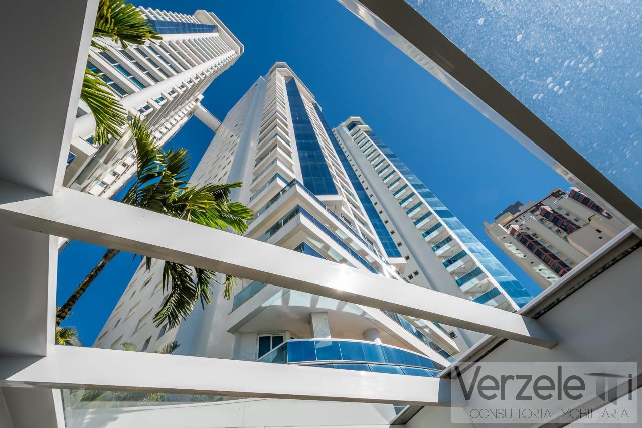 Apartamento, 4 quartos, 232 m² - Foto 2