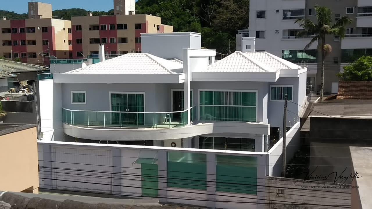 Sobrado, 3 quartos, 300 m² - Foto 1