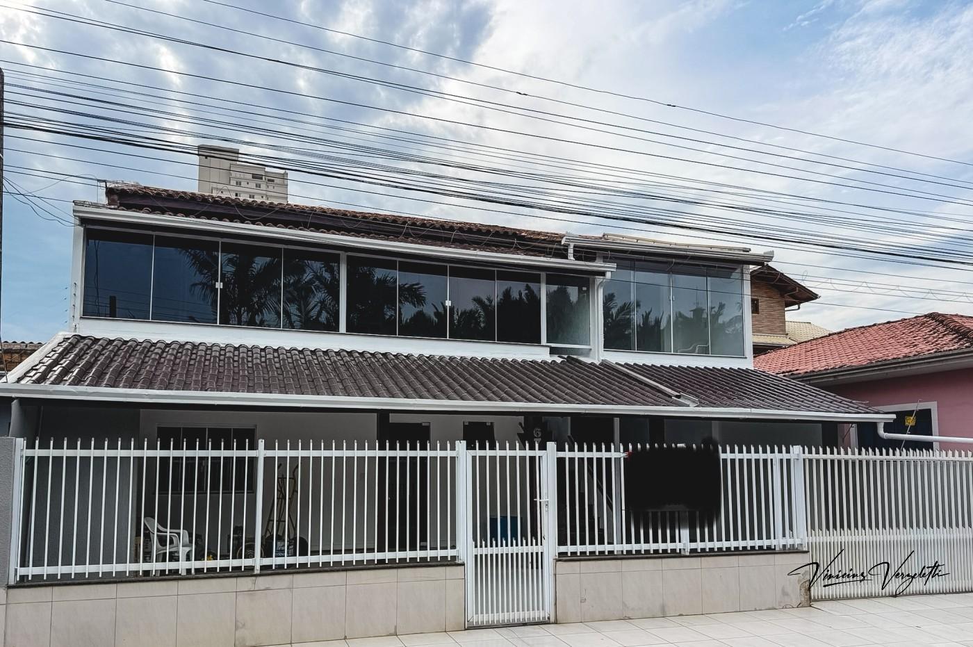 Casa, 4 quartos, 180 m² - Foto 2