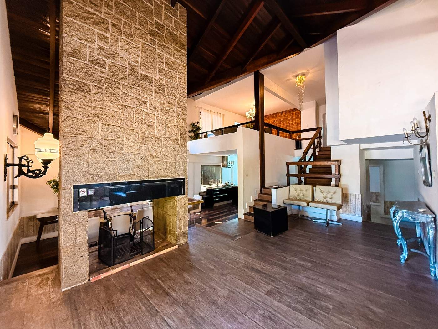 Casa, 5 quartos, 1000 m² - Foto 11