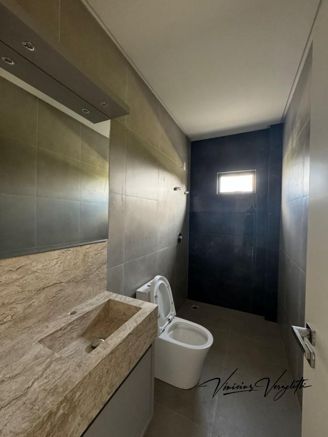 Casa, 4 quartos, 225 m² - Foto 10