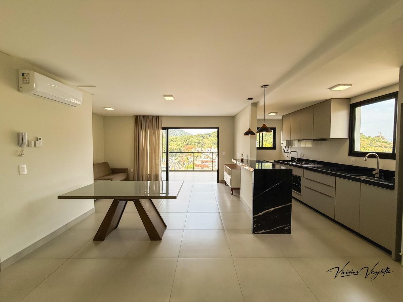 Apartamento, 3 quartos, 140 m² - Foto 1